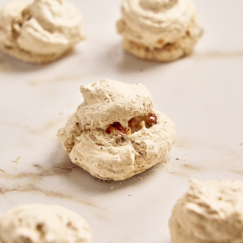 Meringue Noisette x10